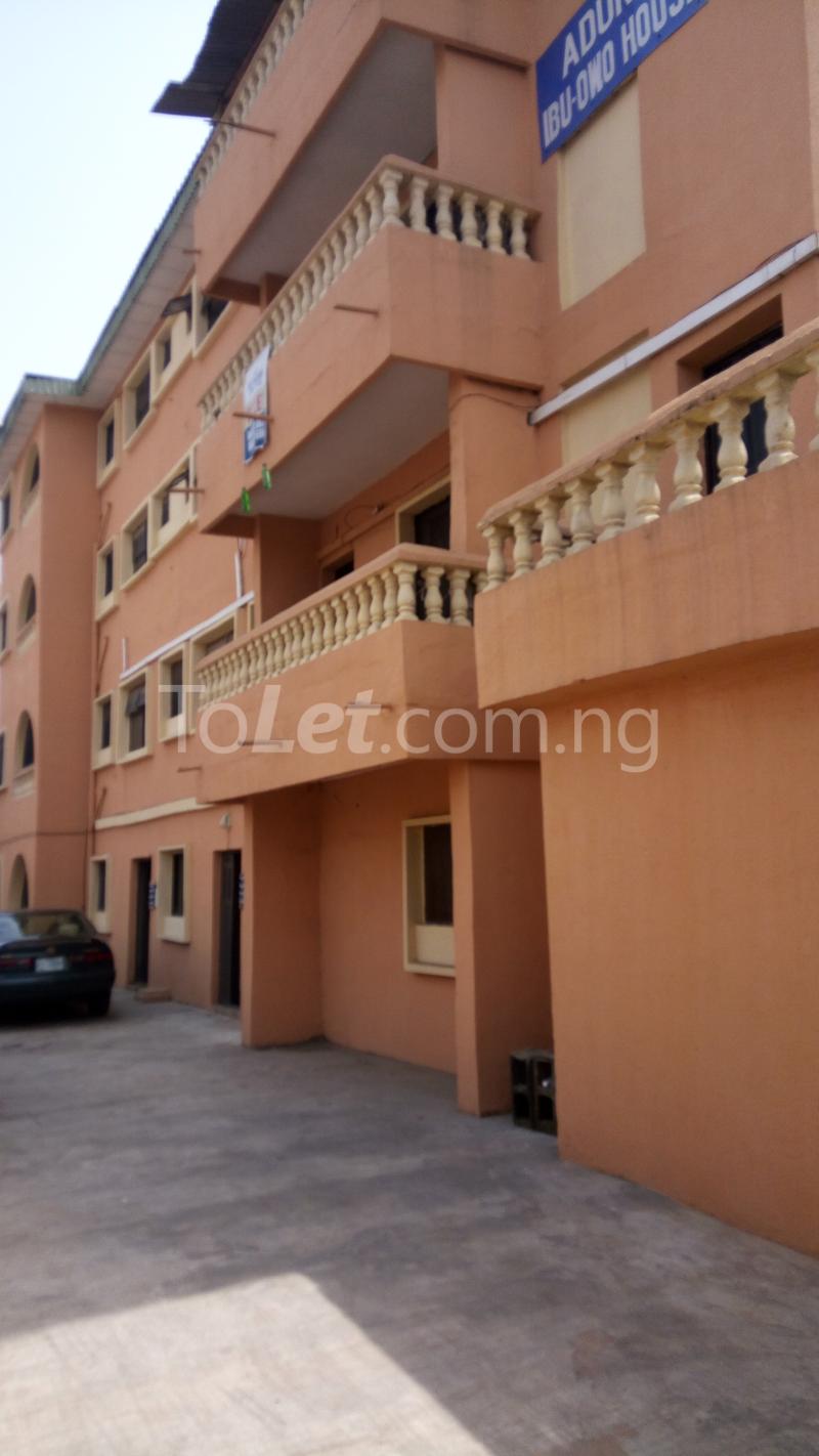 3 bedroom Flat / Apartment for rent 28, Sanji Ayangude Anthony Village Maryland Lagos