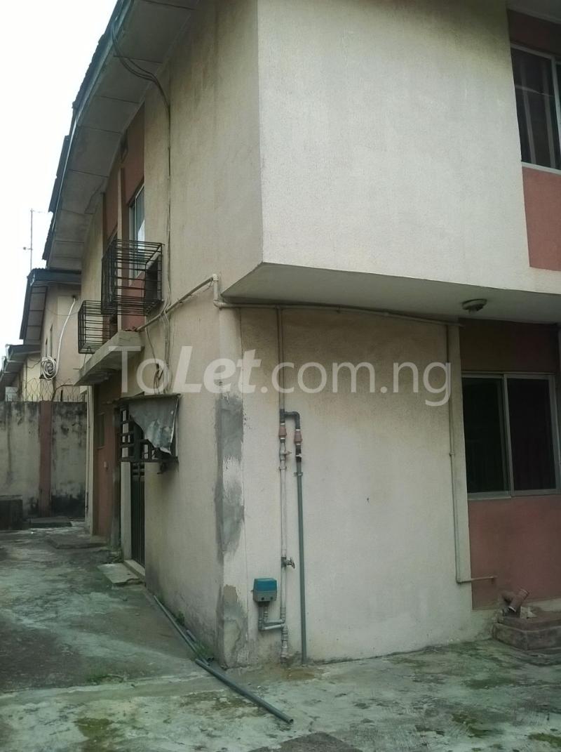 3 bedroom Flat / Apartment for rent Olawale Daudu Street Ifako-gbagada Gbagada Lagos - 0