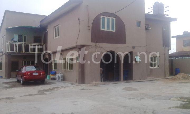 3 bedroom Flat / Apartment for rent 3, Major Adelogwa Close Ketu Kosofe/Ikosi Lagos