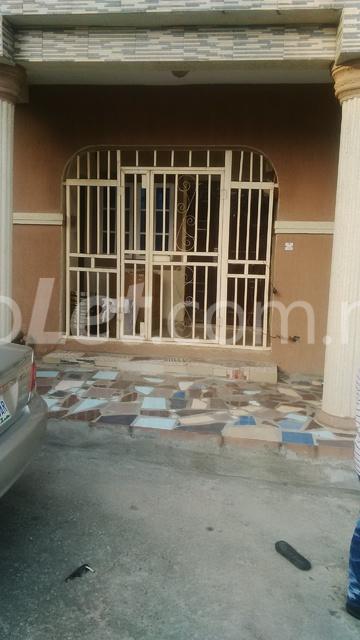 3 bedroom Flat / Apartment for rent Ojomo Bade Street Millenuim/UPS Gbagada Lagos