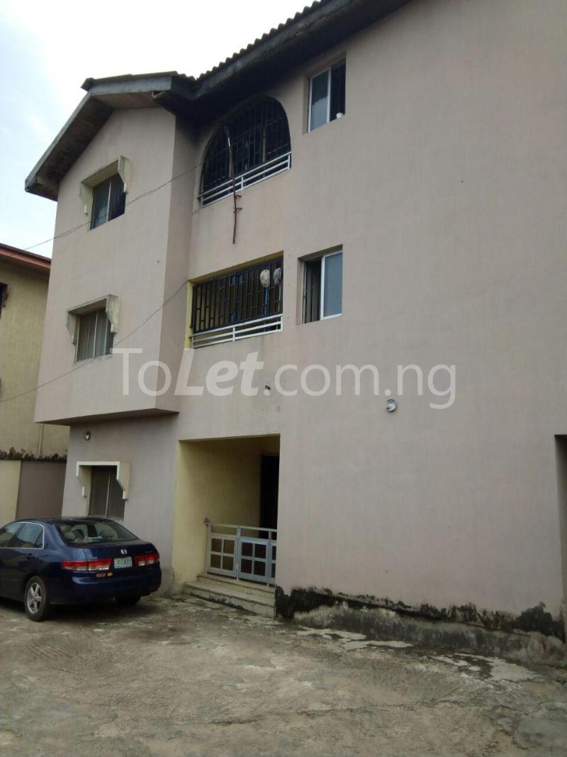 3 bedroom Flat / Apartment for rent Ogba Lagos