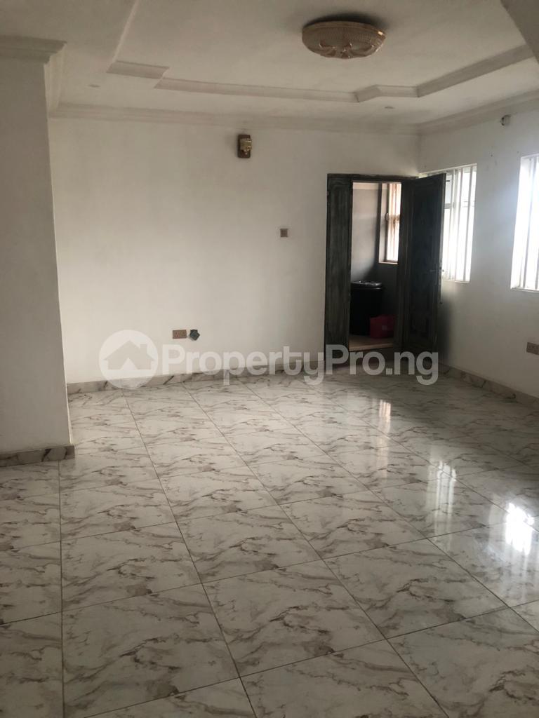 3 bedroom Flat / Apartment for rent   Akoka Yaba Lagos