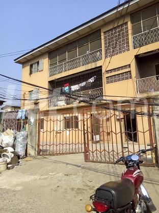 3 bedroom Flat / Apartment for rent Fola Agoro Lagos