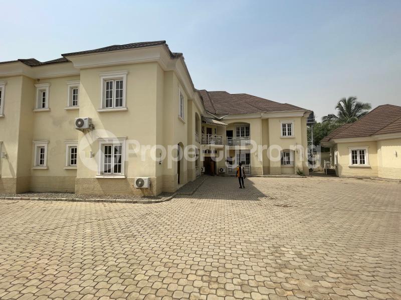 3 bedroom Flat / Apartment for rent Gwarinpa 4th Avenue Gwarinpa Abuja