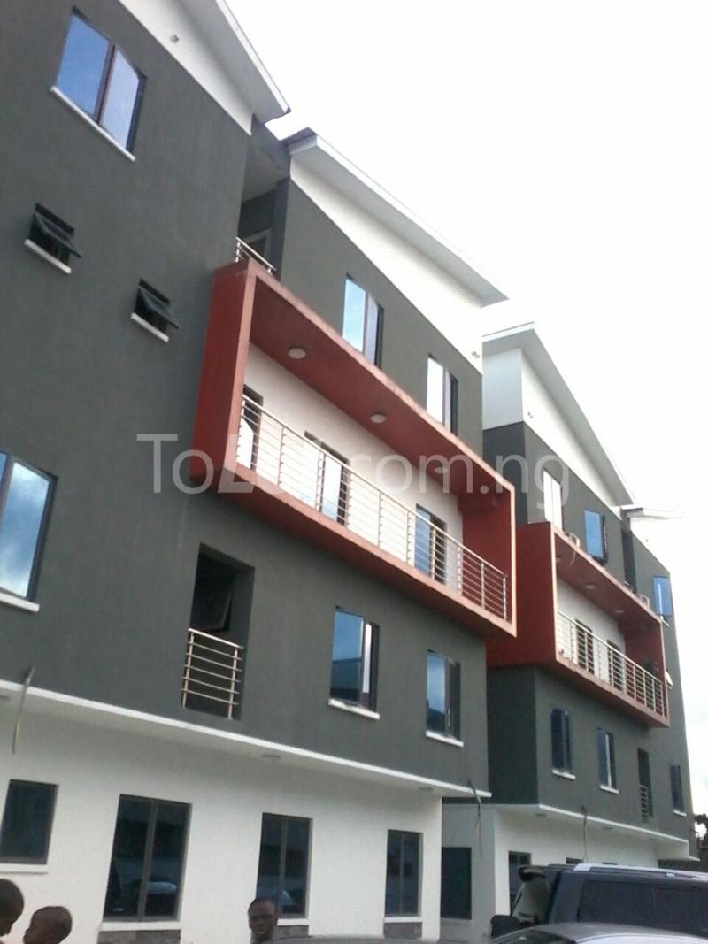 3 bedroom House for rent Connal Road Akoka Yaba Lagos
