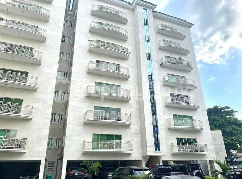 4 bedroom Flat / Apartment for sale Bourdillon Ikoyi Lagos