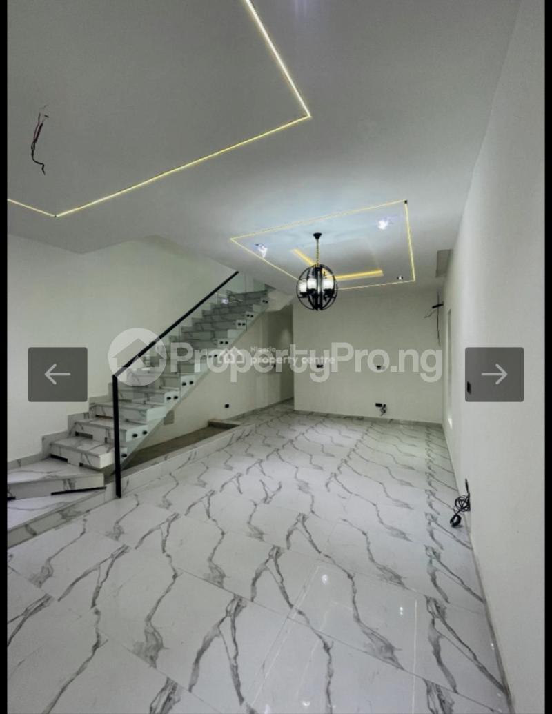 4 bedroom House for rent By Agungi Idado Lekki Lagos