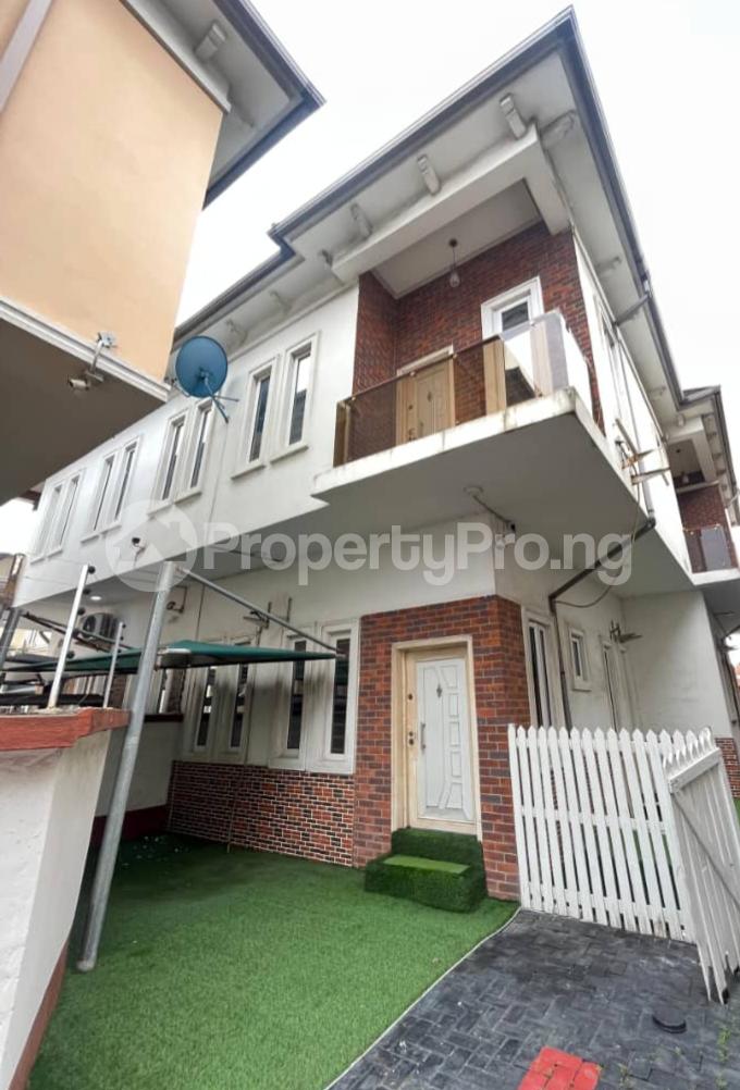 4 bedroom House for rent After Agungi, Before Chevron Idado Lekki Lagos