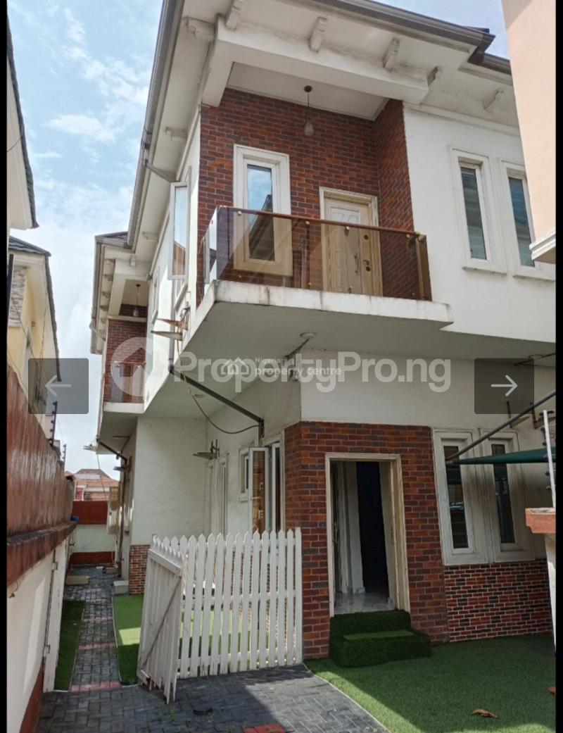 4 bedroom House for sale Newroad, Opposite Chevron Along Lekki Expressway Lekki Lagos