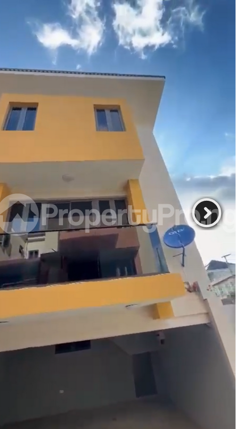3 bedroom Flat / Apartment for sale Adeniyi Jones Ikeja Lagos