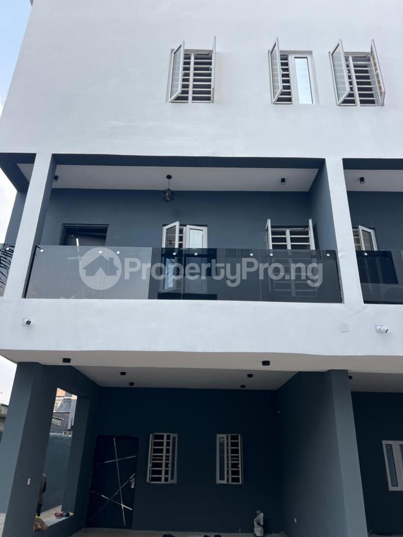 4 bedroom House for rent Adeniyi Jones Ikeja Lagos