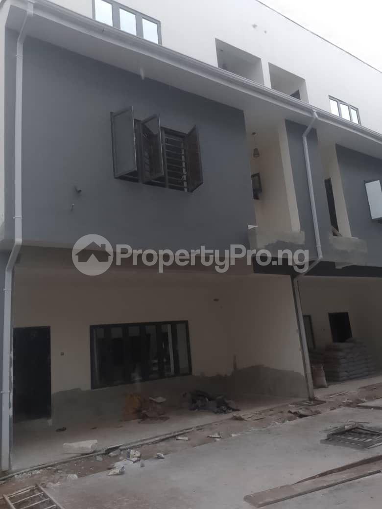 4 bedroom Flat / Apartment for sale Bode Thomas Surulere Lagos