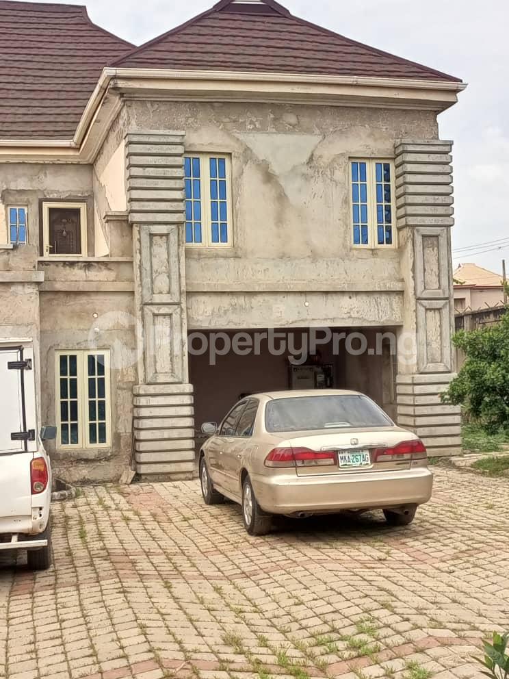 4 bedroom House for sale Kuyanbana Street Kaduna South Kaduna