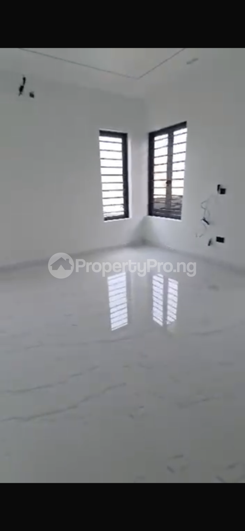 5 bedroom Flat / Apartment for sale Opebi Ikeja Lagos