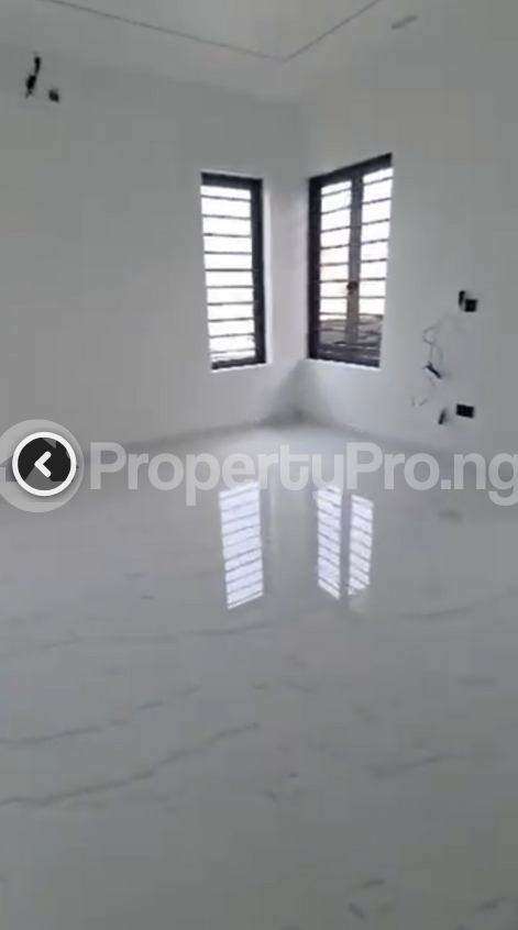 5 bedroom Flat / Apartment for sale Opebi Ikeja Lagos