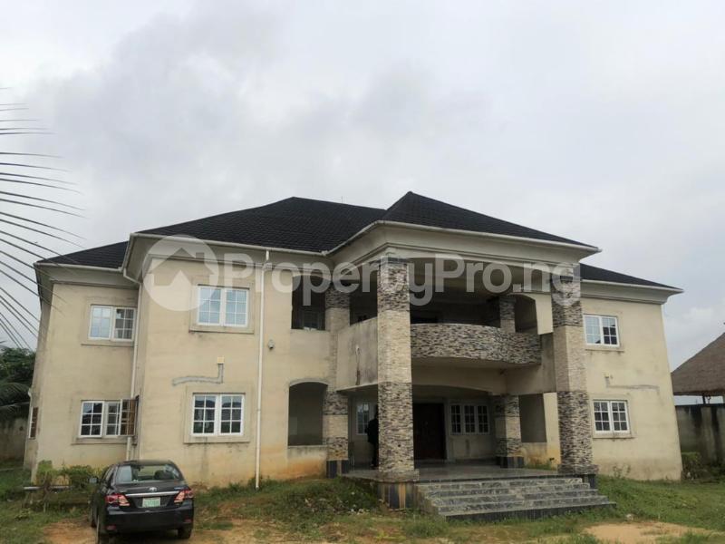 5 bedroom House for sale Paul Ekpo Crescent, Shelter Afrique Estate Uyo Akwa Ibom - 0