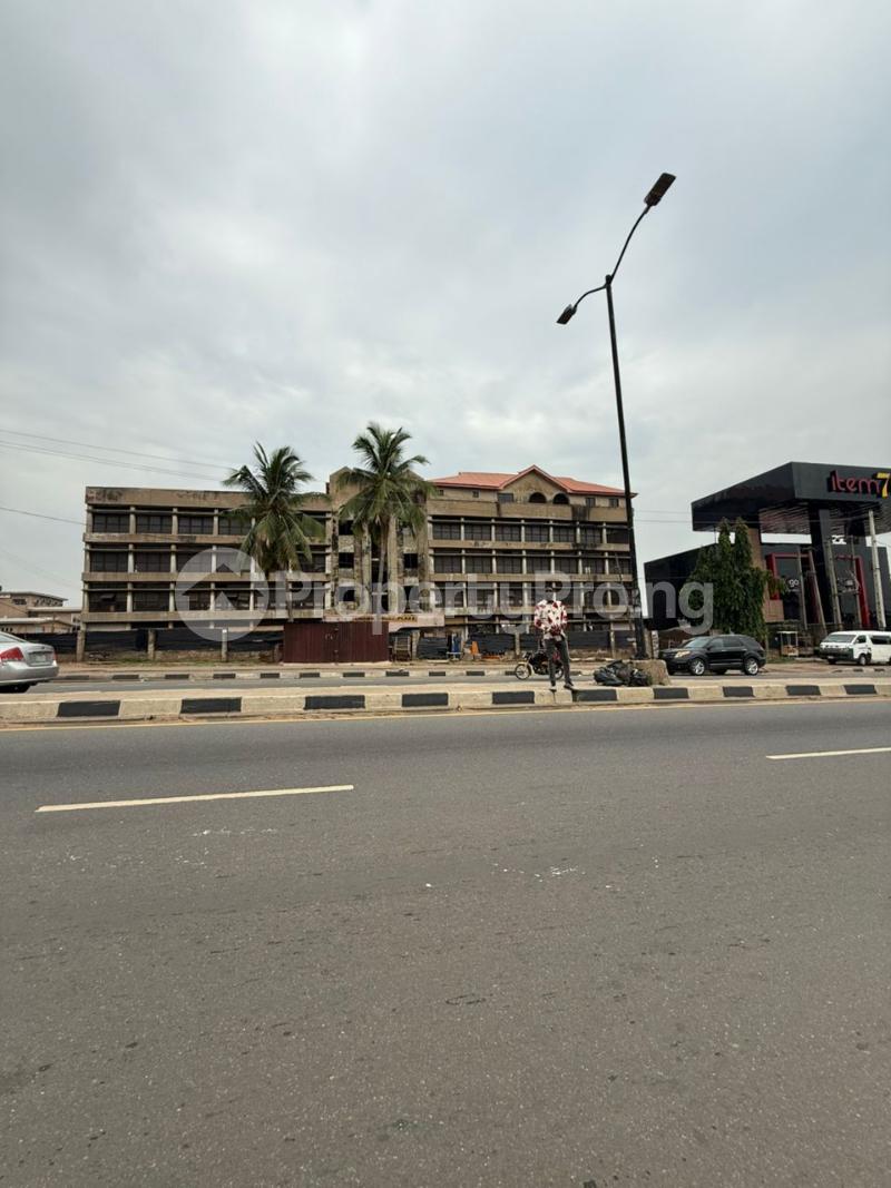 Commercial Property for sale Ajeigbe Junction, Beside Item7go Ring Rd Ibadan Oyo