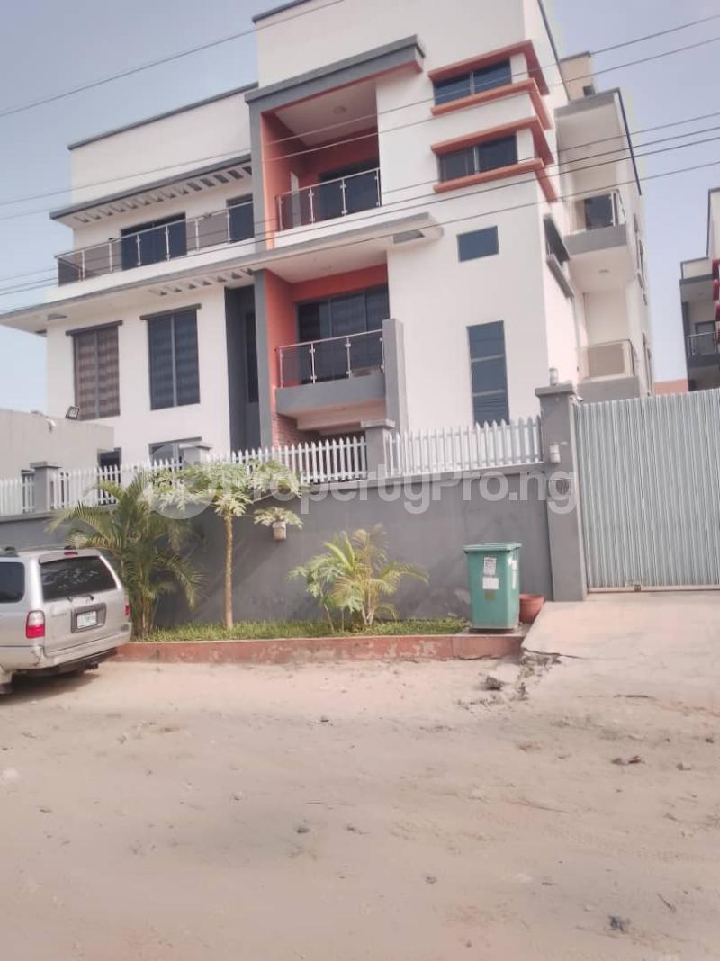 5 bedroom House for sale In Oniru, Estate ONIRU Victoria Island Lagos