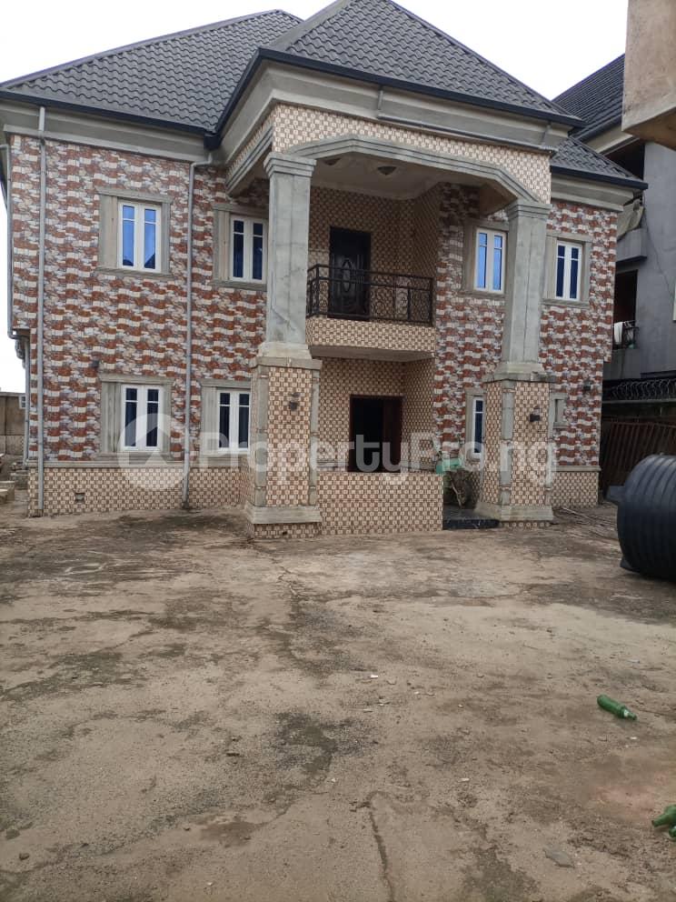 6 bedroom House for sale Located In Owerri Owerri Imo