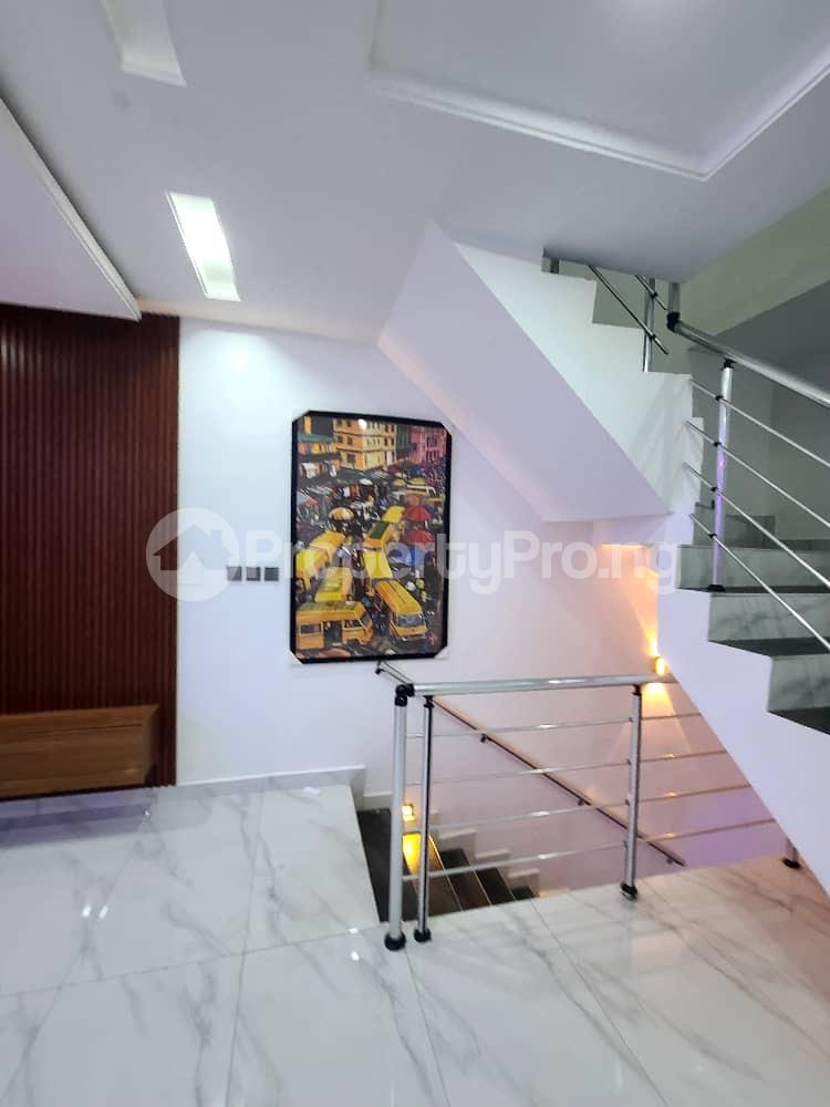 6 bedroom Flat / Apartment for rent Opebi Ikeja Lagos