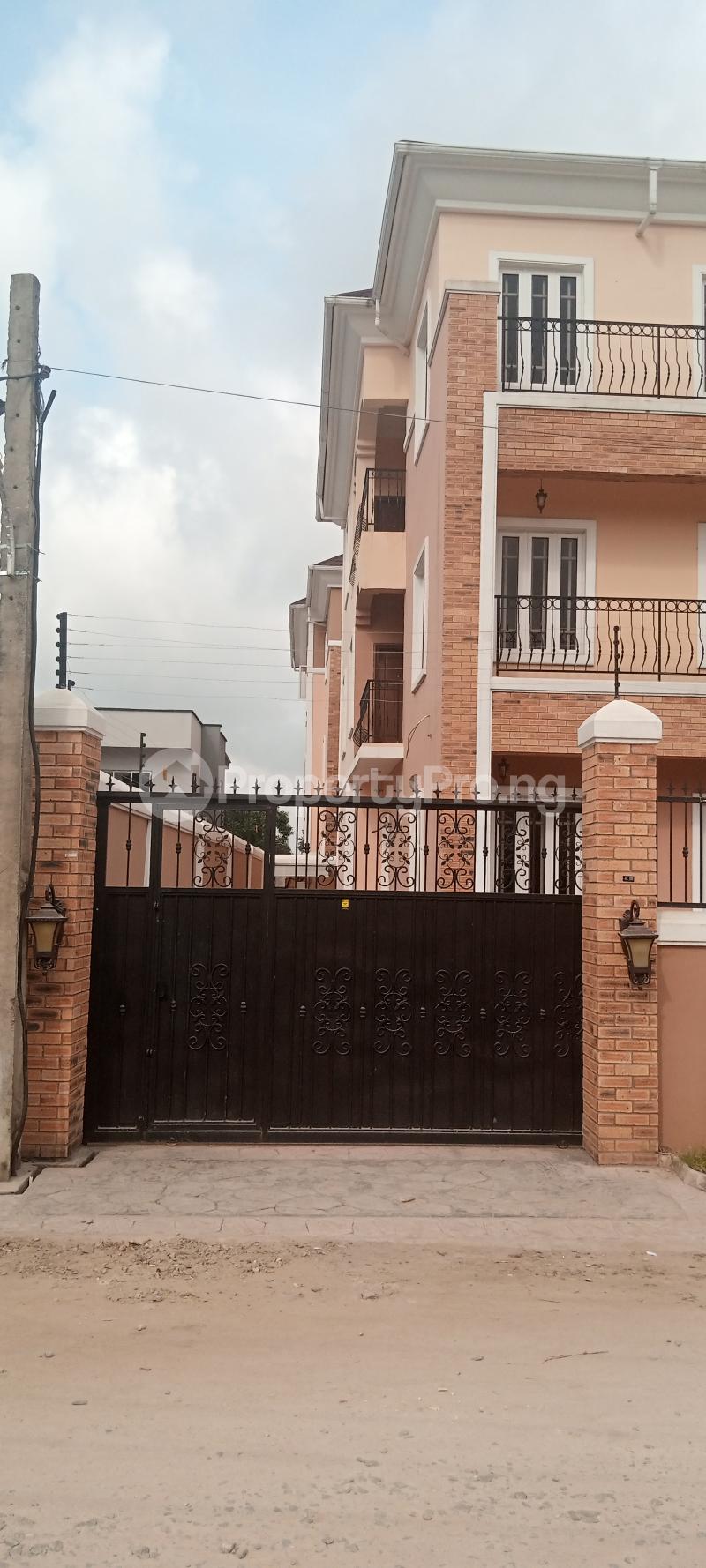 6 bedroom House for sale Balogun Off Adeniyi Jones Balogun Ikeja Lagos