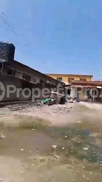 Land for sale Owututu Bus Stop, Pedro Road Shomolu Lagos