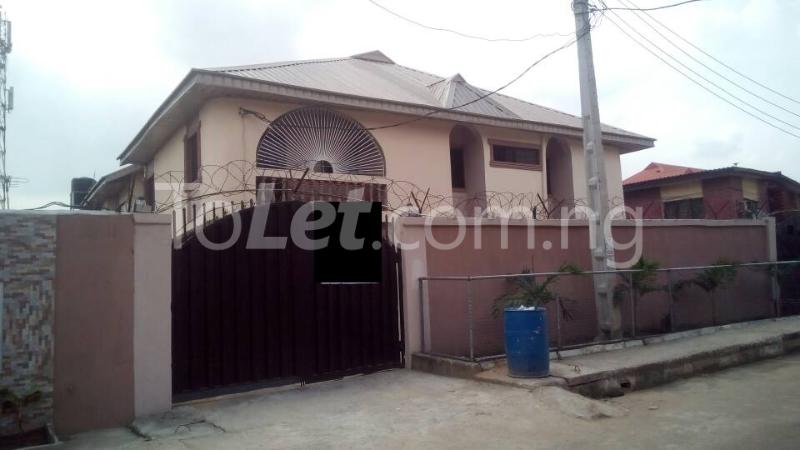 3 bedroom Flat / Apartment for rent Okeowo Street Ifako-gbagada Gbagada Lagos