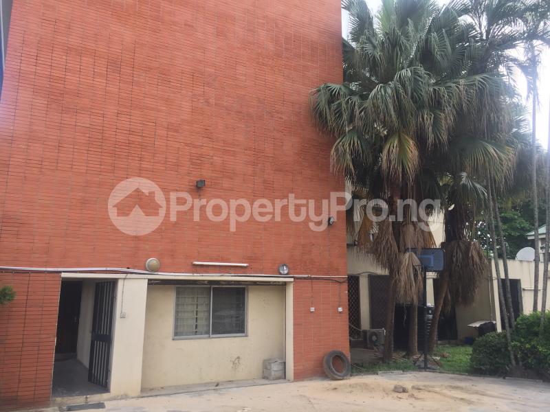 5 bedroom House for rent Gerard road Ikoyi Lagos
