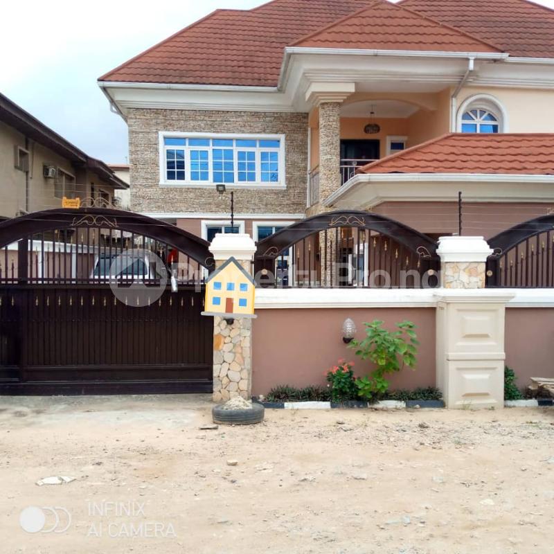6 bedroom House for sale Ajao Estate Isolo Lagos
