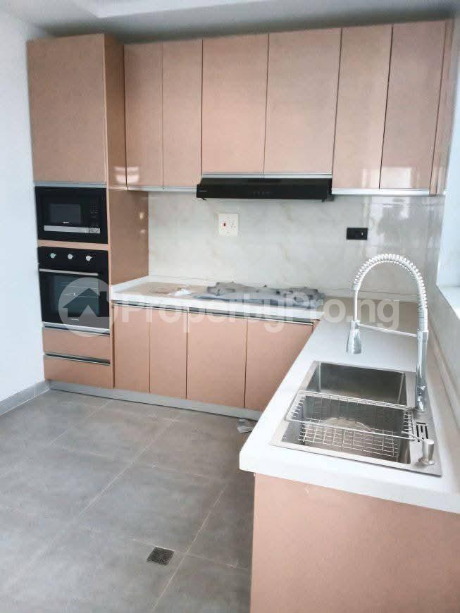 2 bedroom Flat / Apartment for sale Off Awolowo Road Ikoyi Lagos