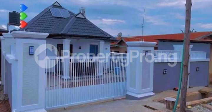 2 bedroom House for sale Ileero Housing Estate Oleyo Road Off Akala Expressway Ibadan Oyo