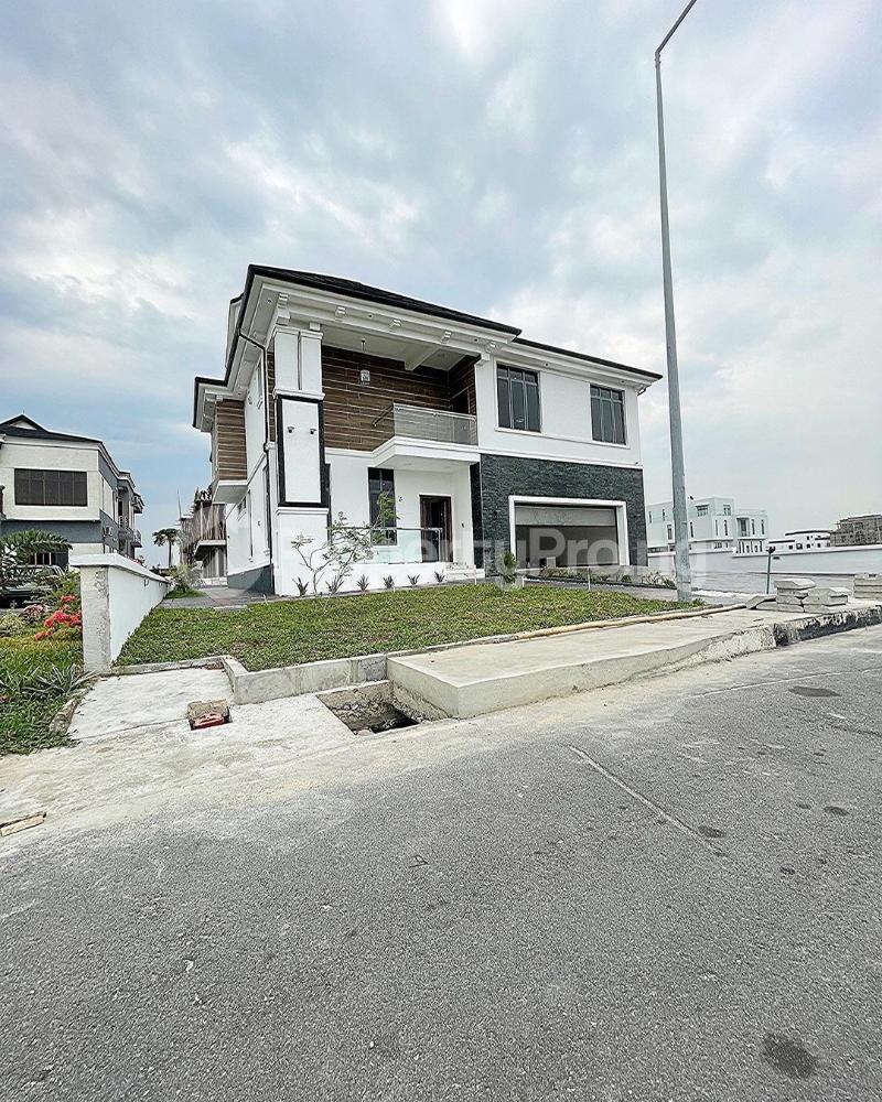 6 bedroom House for sale Ikate Lekki Lagos