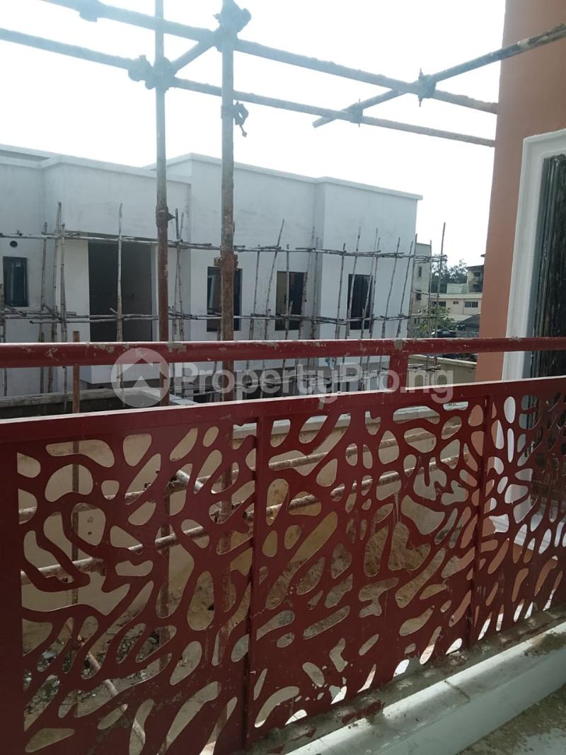 2 bedroom Flat / Apartment for sale Bode Thomas Surulere Lagos
