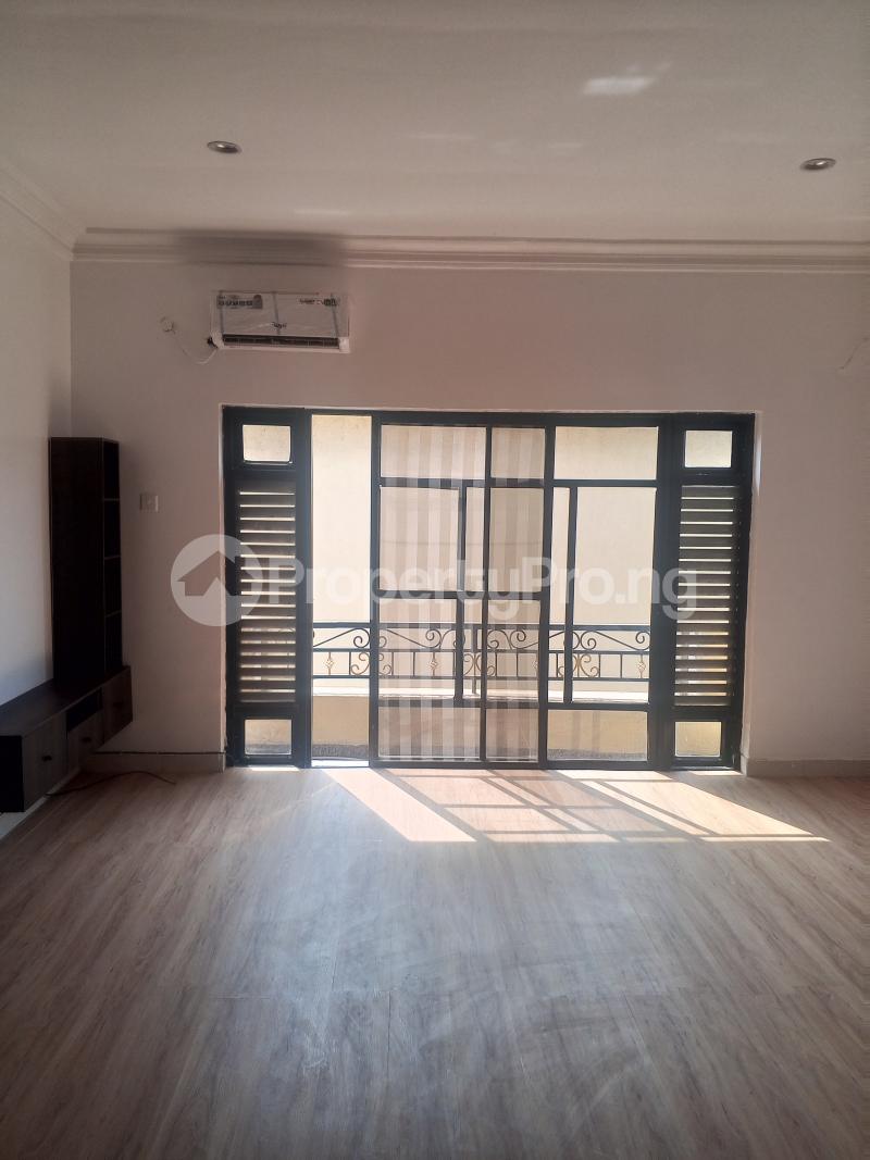 10 bedroom Flat / Apartment for sale Ogudu Gra Phase1 Ogudu Lagos