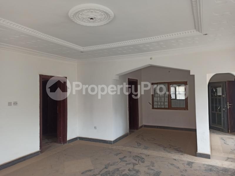 10 bedroom Flat / Apartment for sale Wuse 2 Abuja