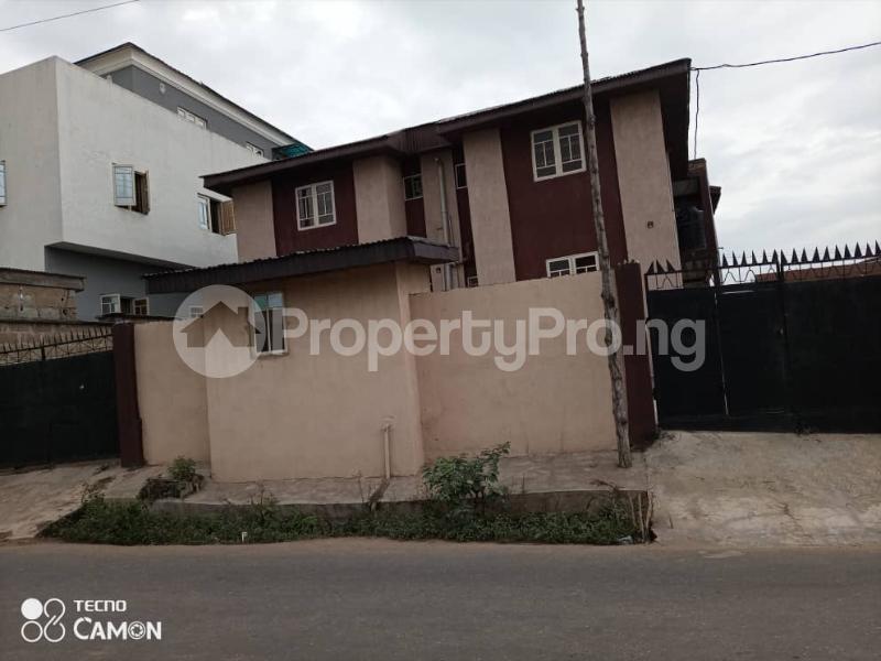 3 bedroom Blocks of Flats House for sale Bello layout felele ibadan