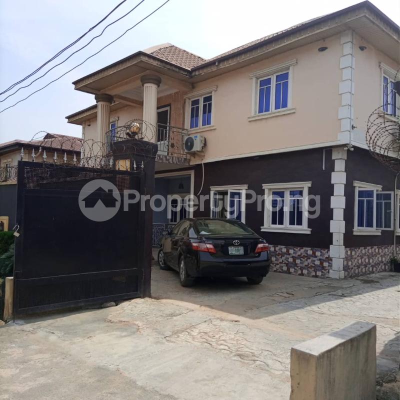 5 bedroom Flat / Apartment for sale ... Oko oba road Agege Lagos