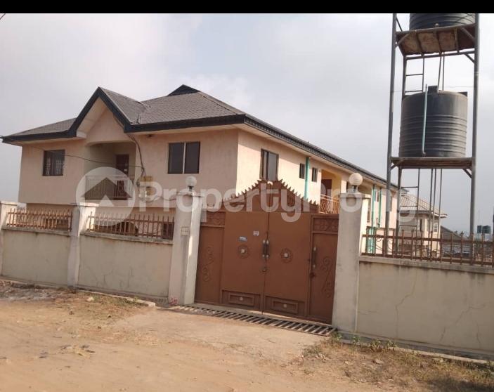 3 bedroom House for sale Oloruntedo Estate Elewura Akala Express Ibadan Oyo