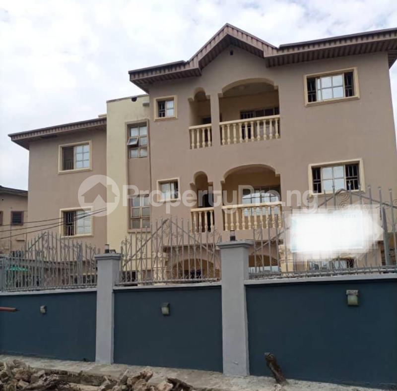 3 bedroom House for sale Off Randle Avenue By Ishaga Junction Randle Avenue Surulere Lagos