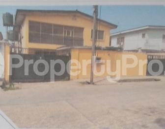 2 bedroom House for sale Coker Road Ilupeju Lagos - 3