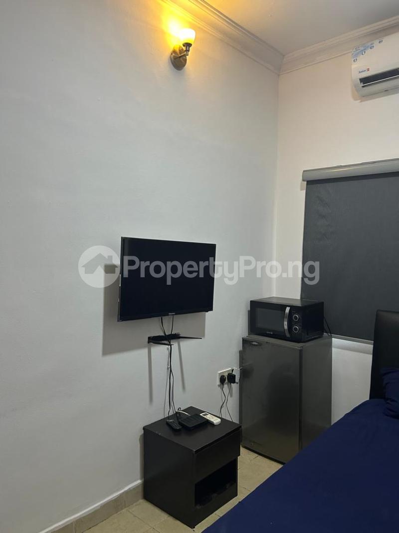 1 bedroom Flat / Apartment for shortlet Ajiranmews Estate Along Chevron Agungi Road Lekki Chevron Lekki Lagos