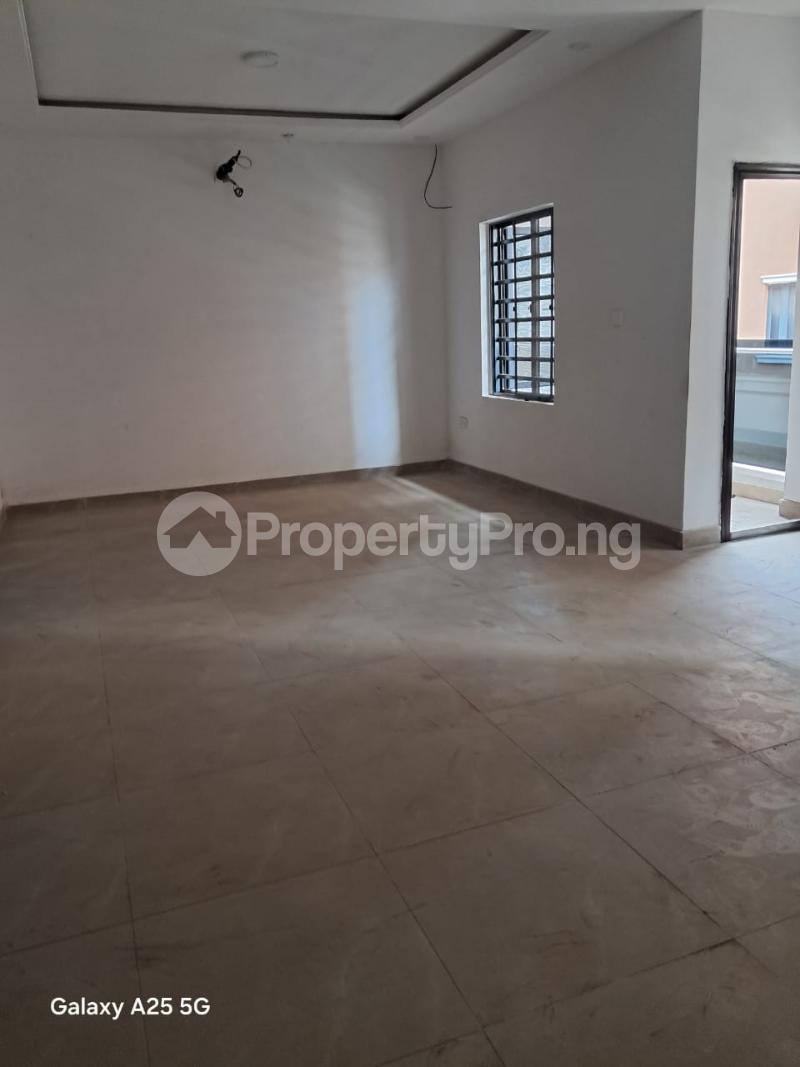3 bedroom House for rent Mobolaji Bank Anthony Way Ikeja Lagos