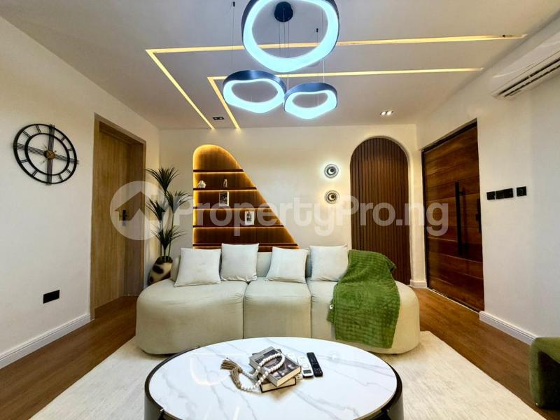 2 bedroom Flat / Apartment for shortlet Lekki Lagos