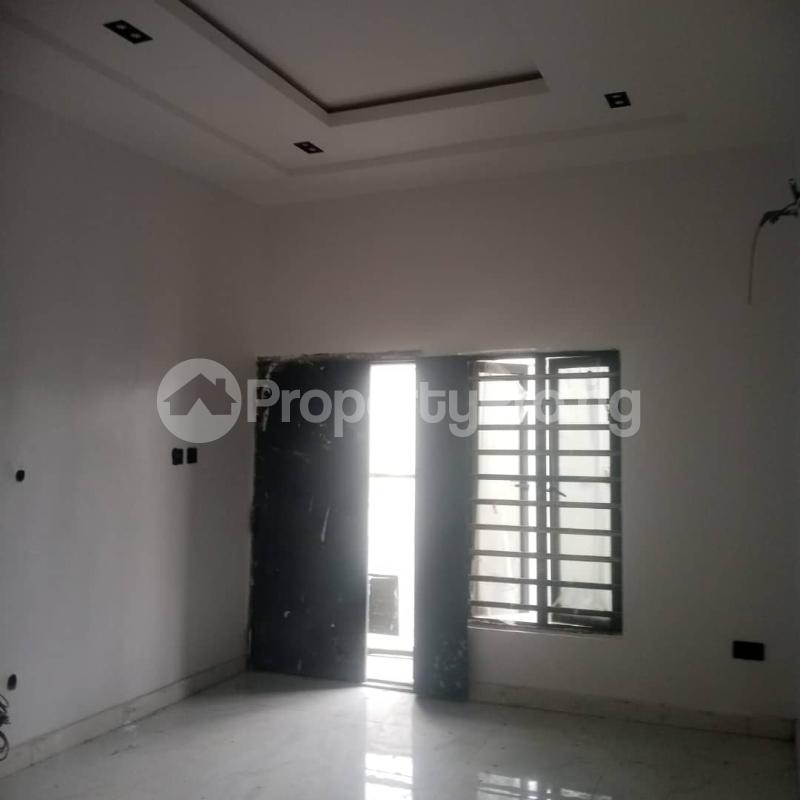 3 bedroom House for rent Mende Maryland Lagos