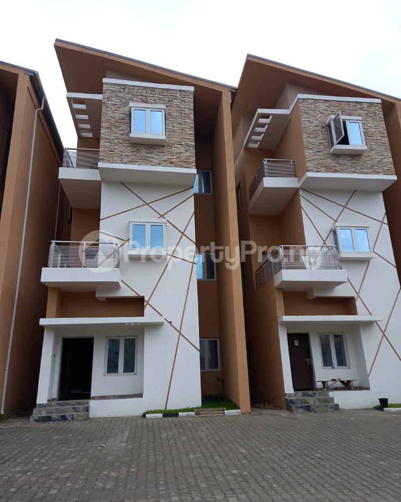 4 bedroom House for sale Guzape Abuja