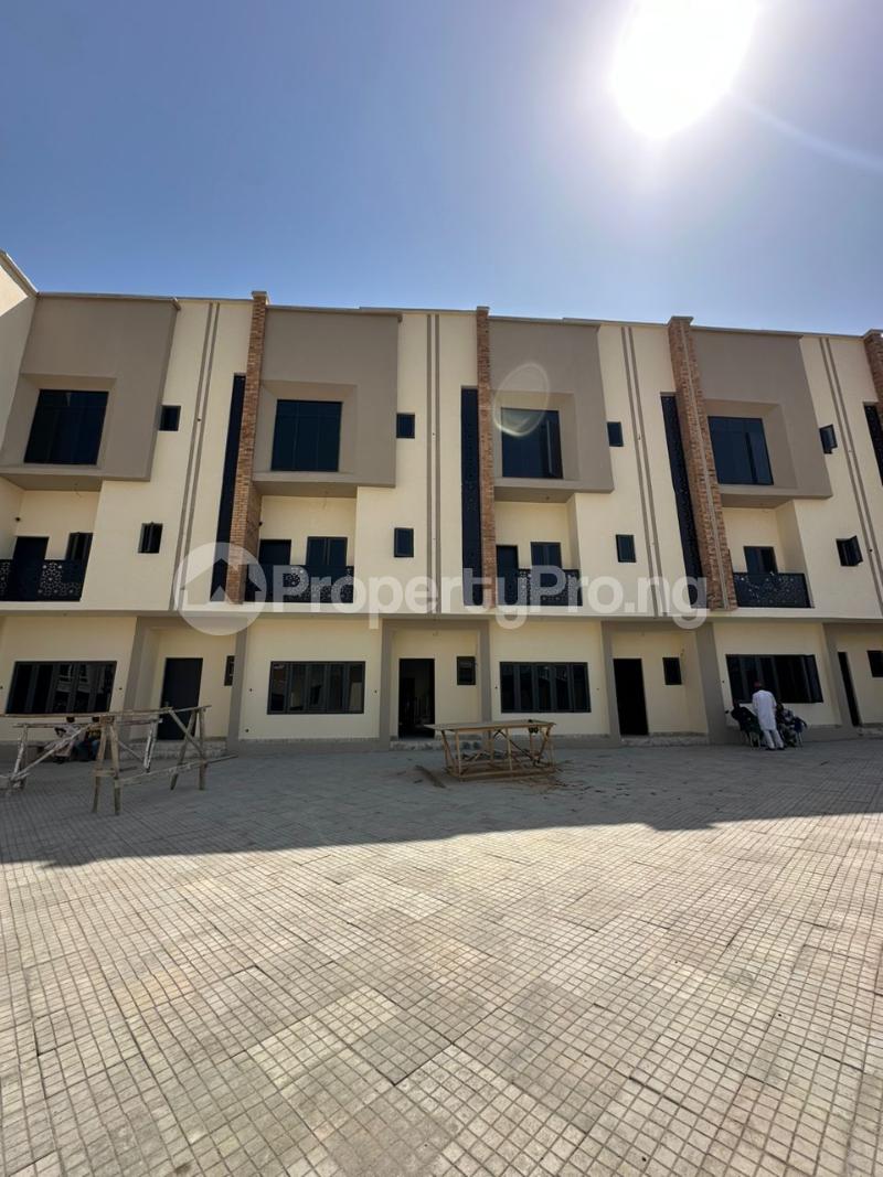 4 bedroom House for sale Jahi Abuja