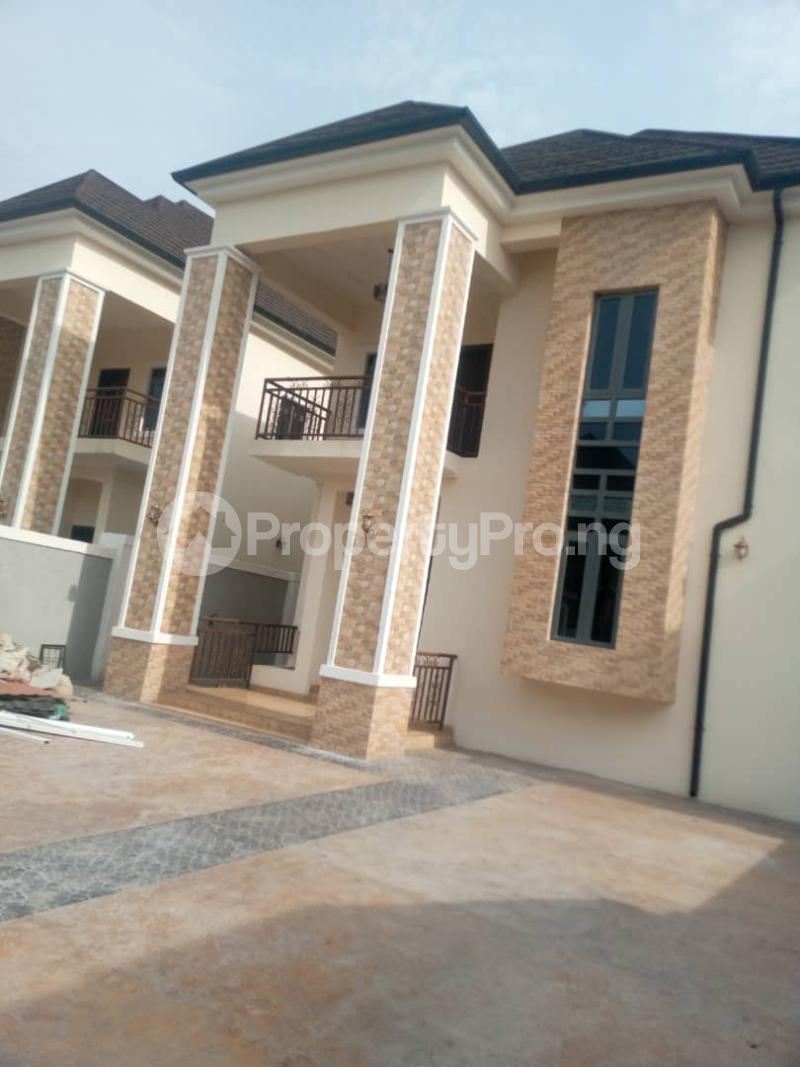 5 bedroom House for sale Thinkers Corner Enugu Enugu