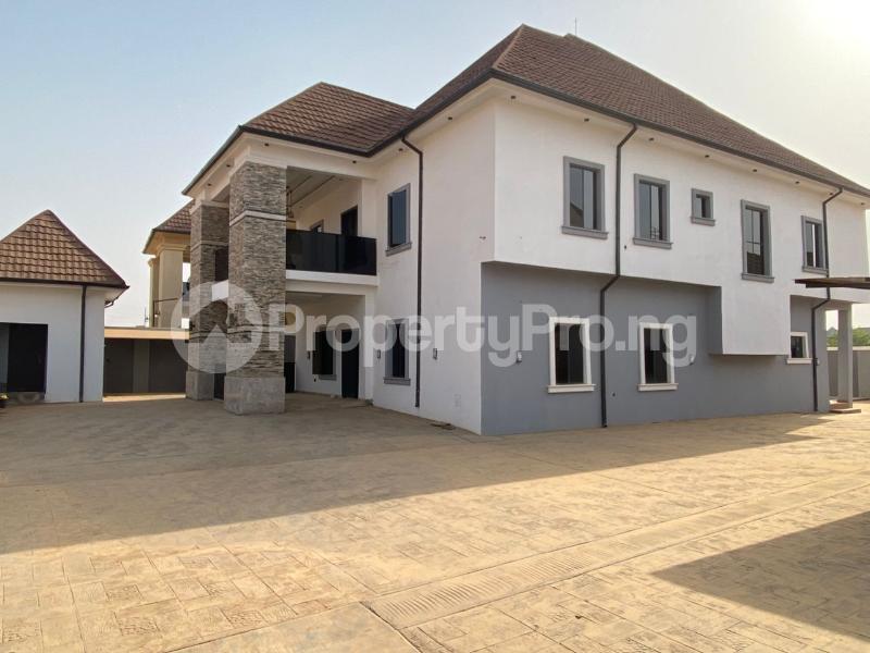 5 bedroom House for sale Karmo Idu District After Turkish Hospital (nizamiyel Hospital) Karmo Abuja
