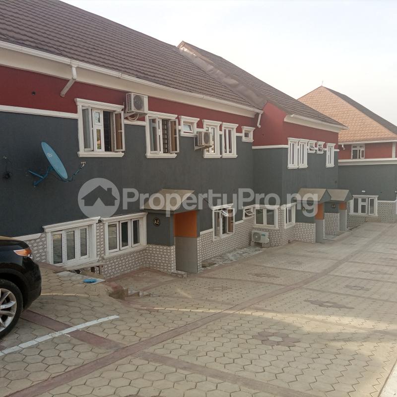 2 bedroom Flat / Apartment for rent Lugbe Federal Housing by Royal