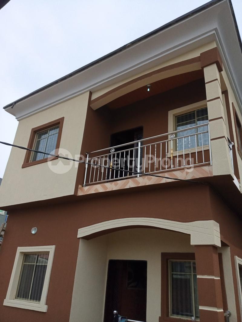 2 bedroom Flat / Apartment for rent Off Odunsi Street, Bariga Via Akoka Bariga Shomolu Lagos